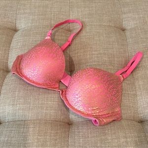 Victoria’s Secret brand pink & gold leopard print bra size 32B